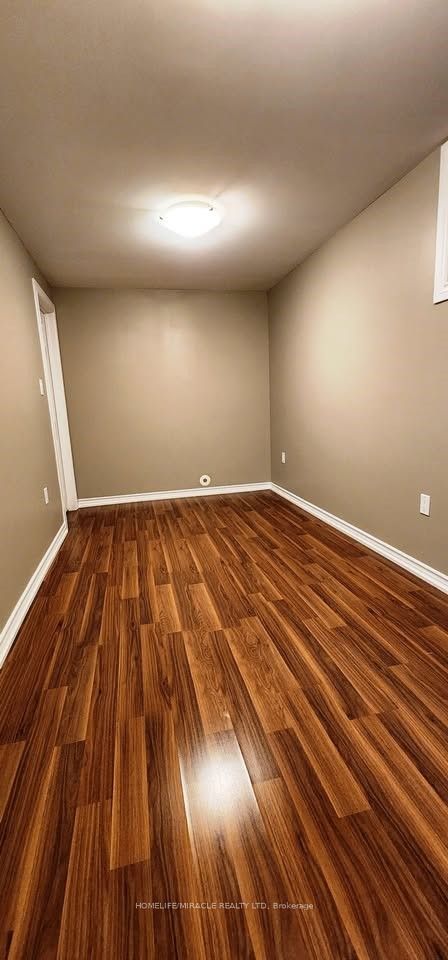 568 Speyer Circle Bsmt, Milton, ON L9T 0Y2 photo 4