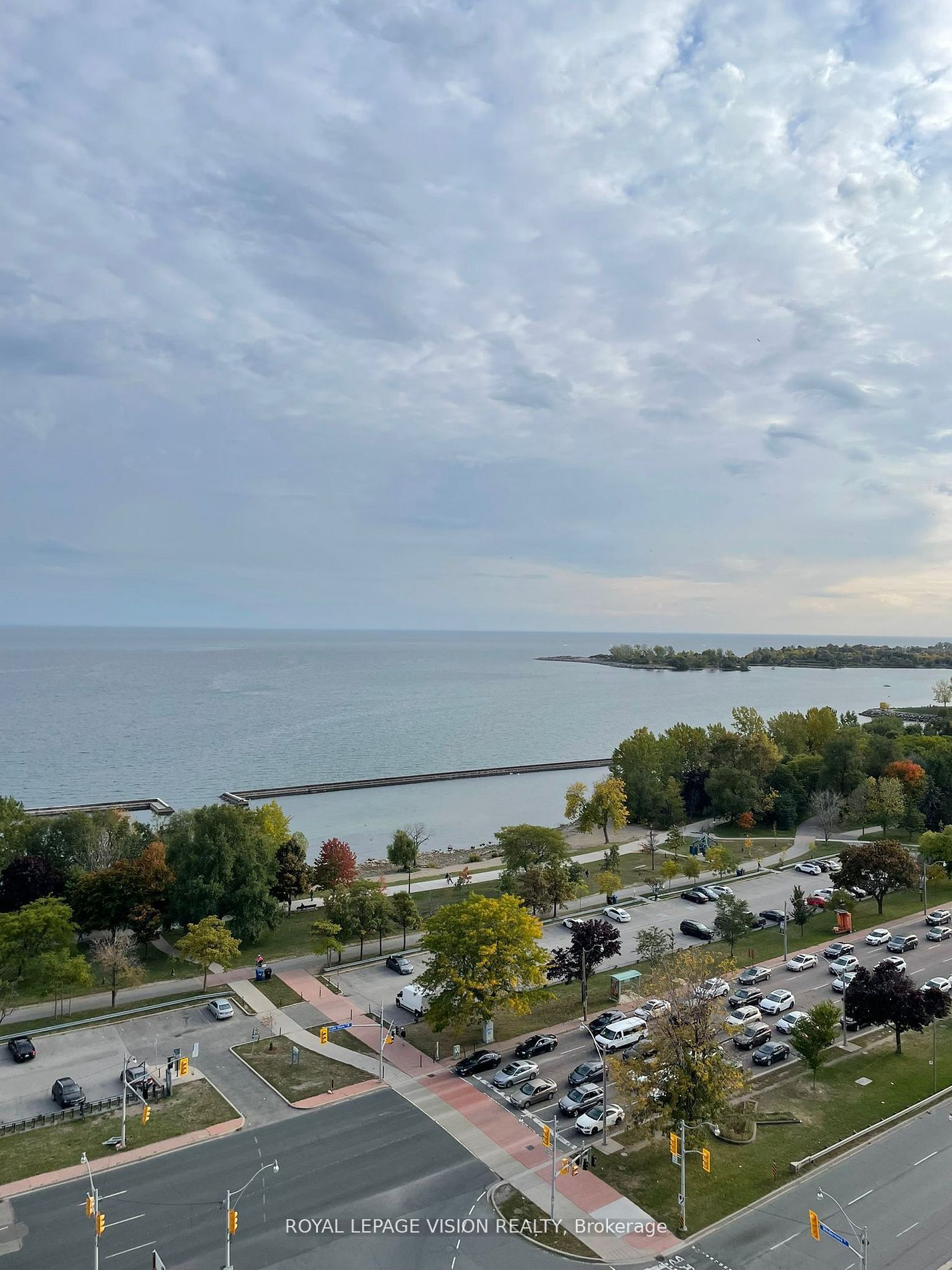 1928 Lake Shore Boulevard W 1715, Toronto, ON M6S 0B1 photo 5