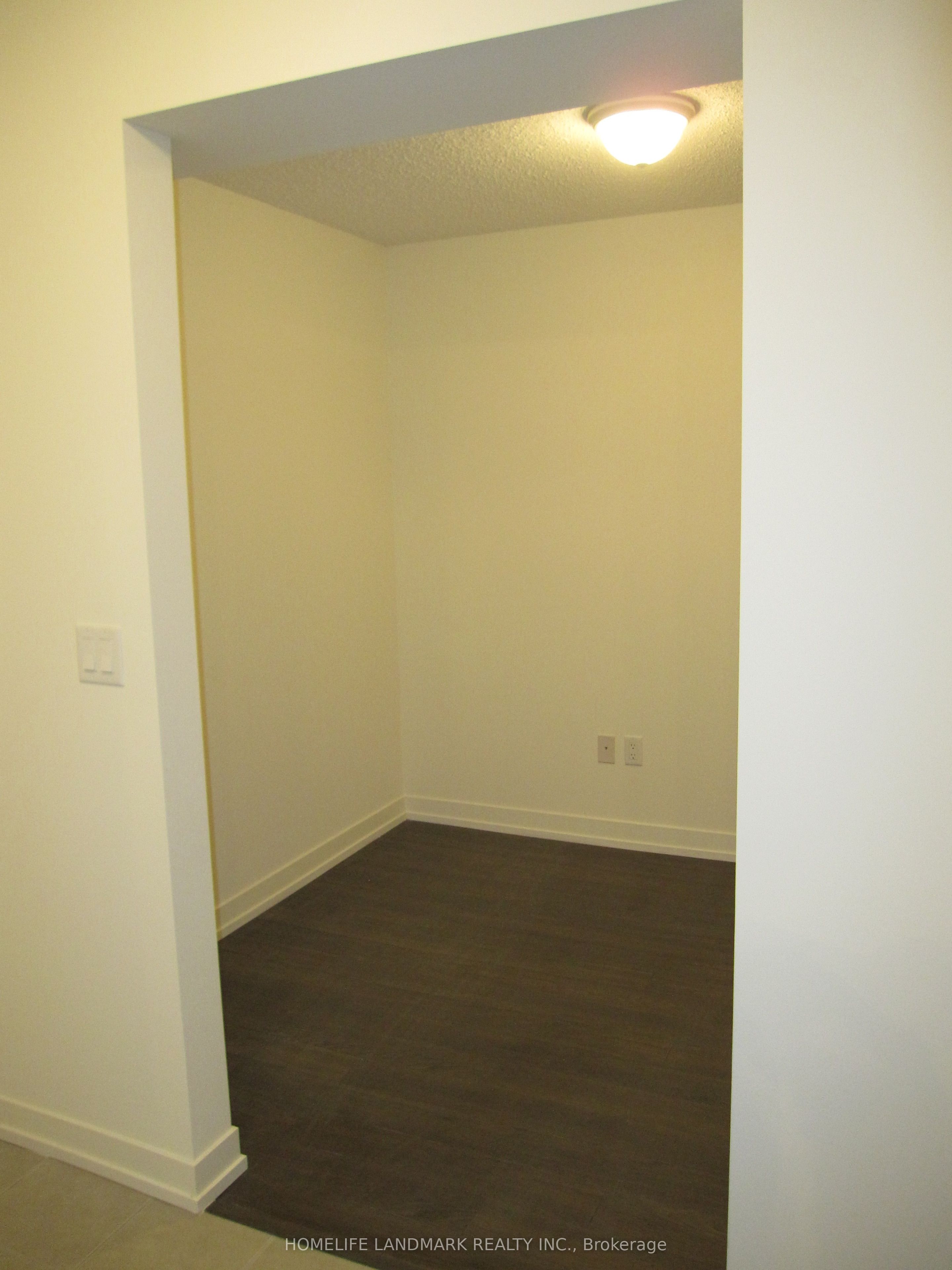 812 Lansdowne Avenue 619, Toronto, ON M6H 4K5 photo 5