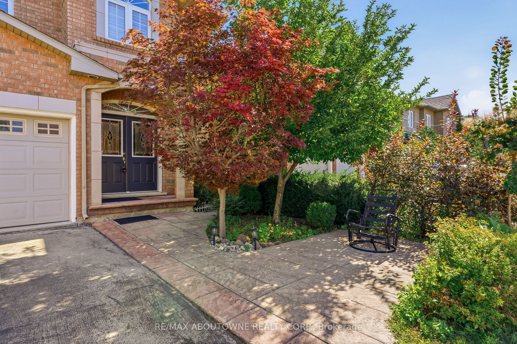 2381 Grand Oak Trail, Oakville, ON L6M 4V4 photo 2