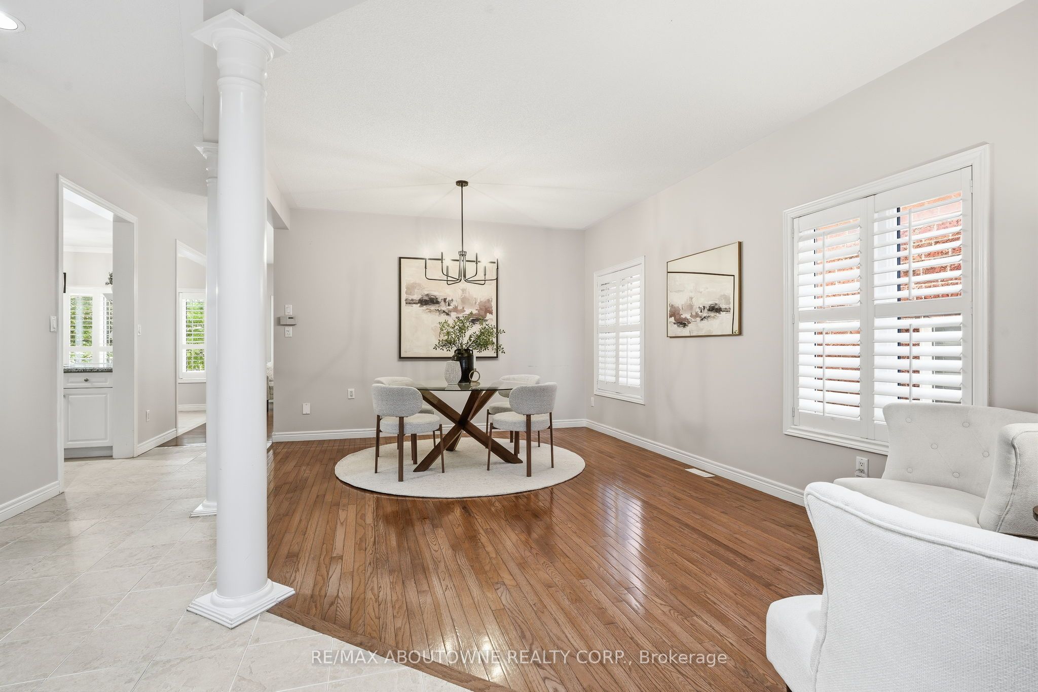 2381 Grand Oak Trail, Oakville, ON L6M 4V4 photo 5
