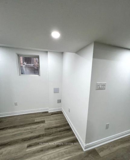 20 Quinton Ridge Basement Unit, Brampton, ON L6Y 6J4 photo 4