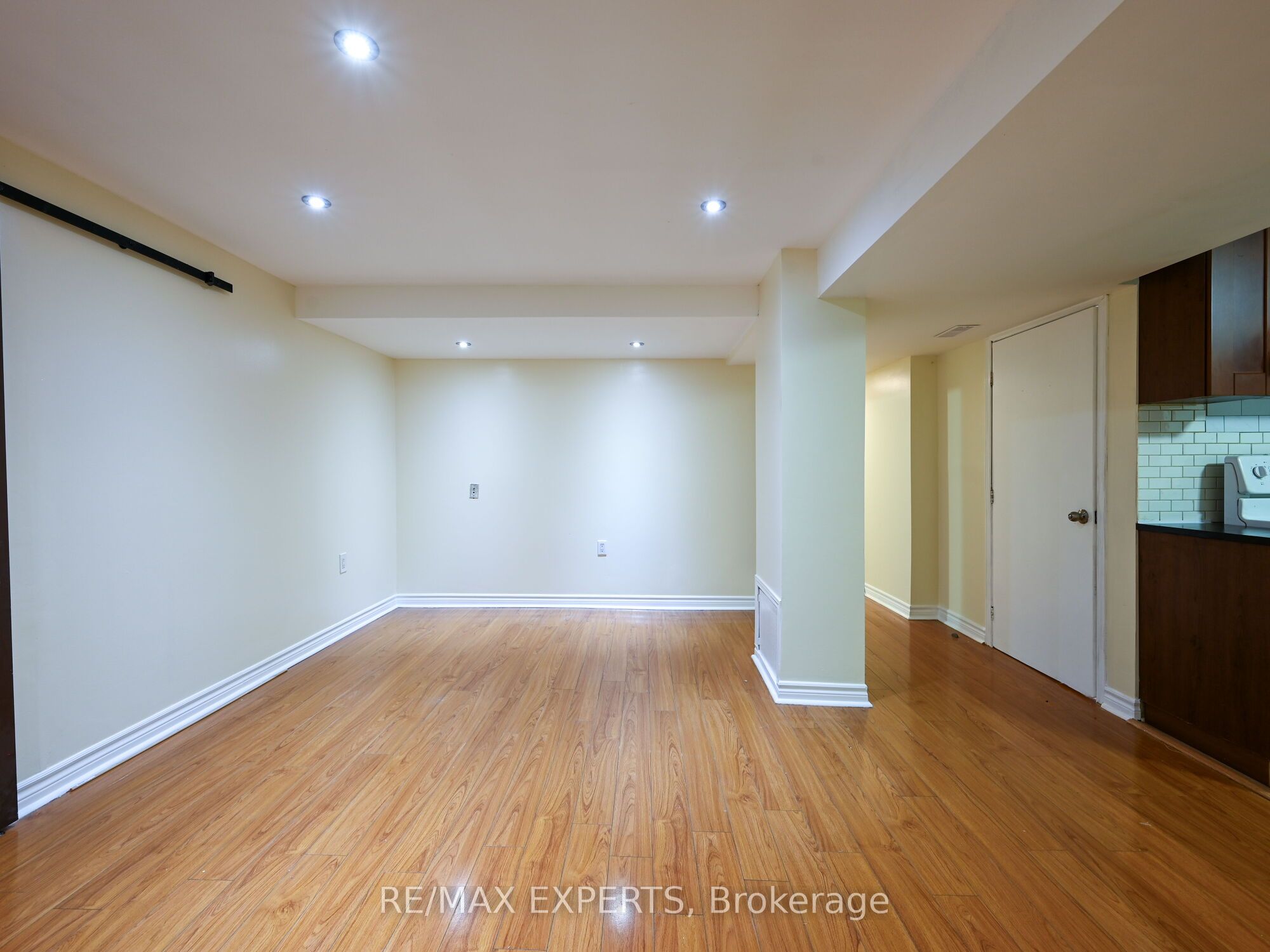 32 Morton Way, Brampton, ON L6Y 2R7 photo 4