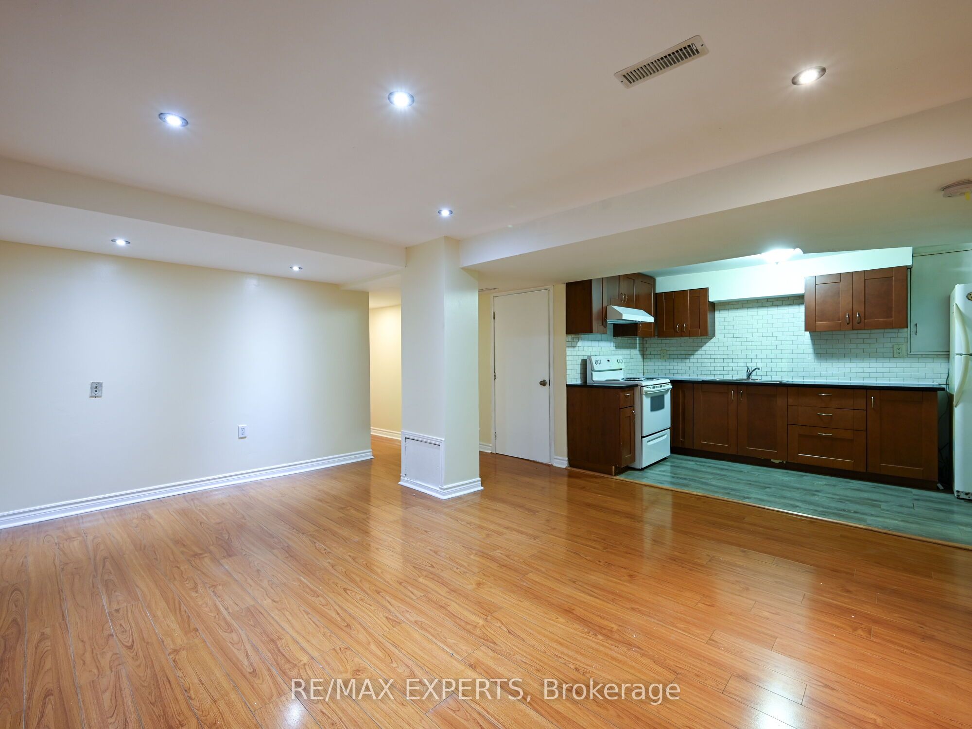 32 Morton Way, Brampton, ON L6Y 2R7 photo 5