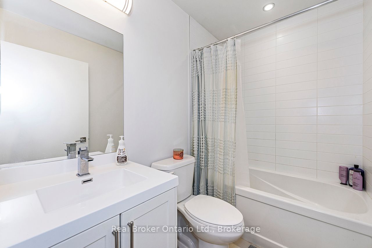 2081 Fairview Street 611, Burlington, ON L7R 0E4 photo 4