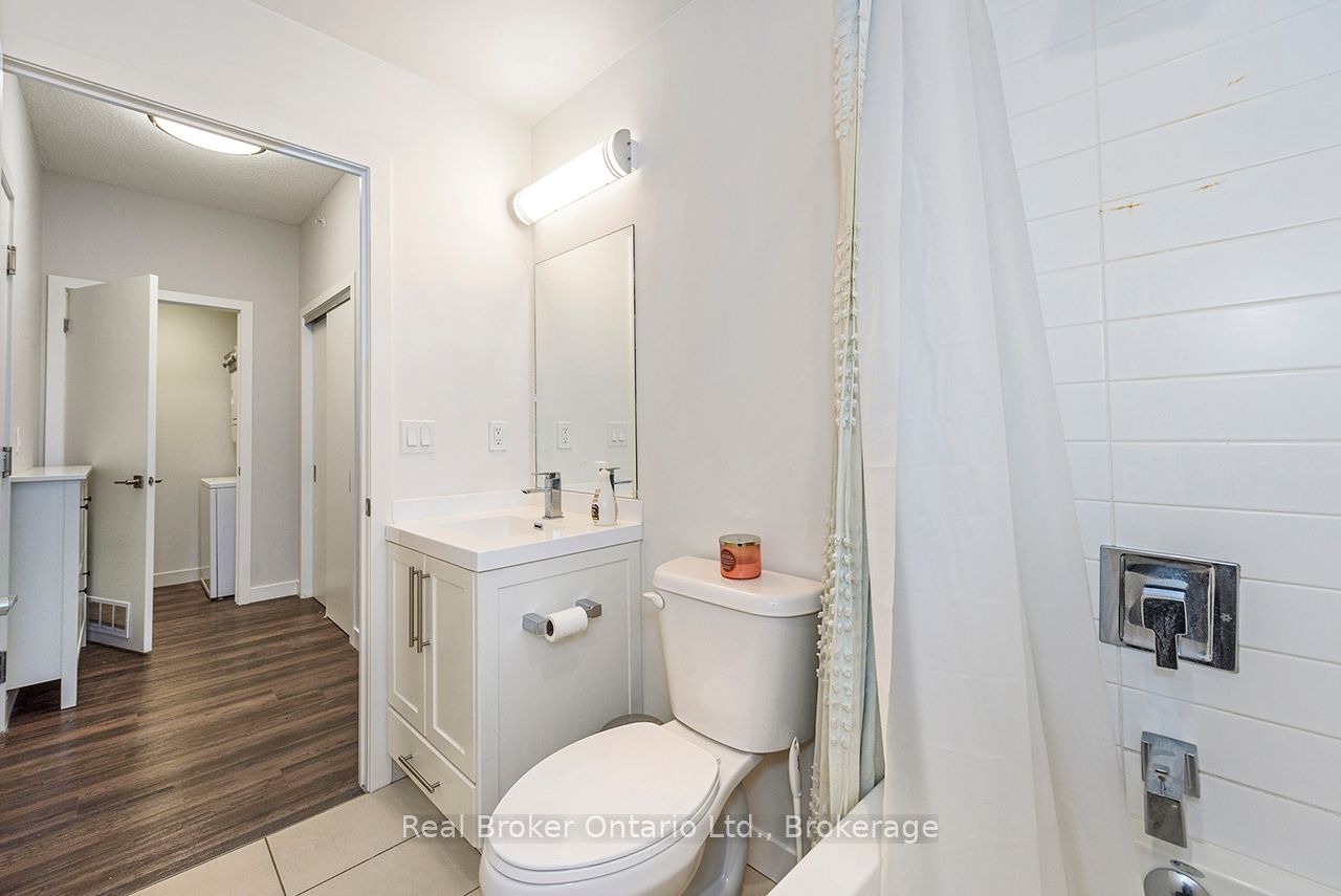2081 Fairview Street 611, Burlington, ON L7R 0E4 photo 5