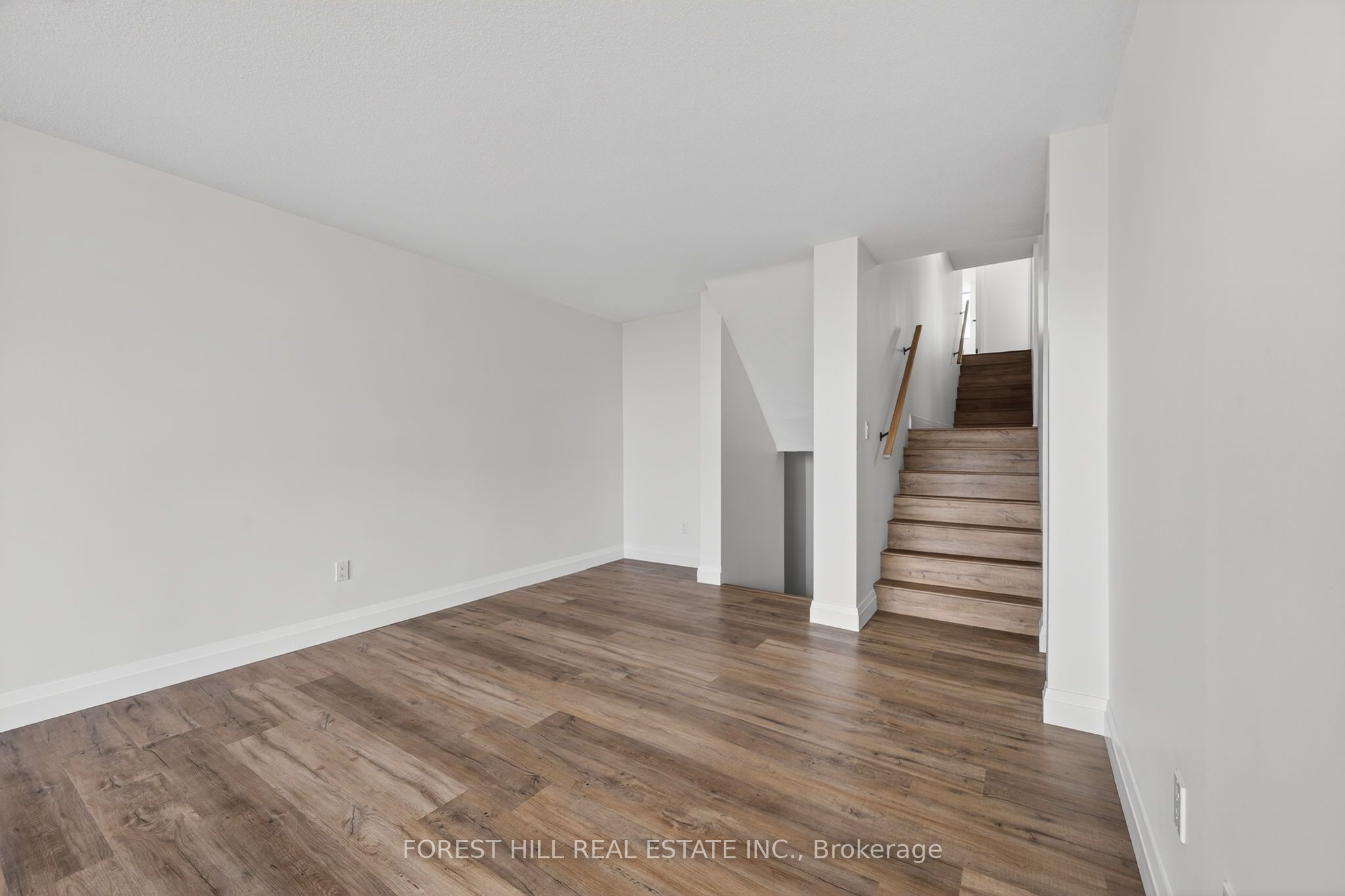 11 Wincott Drive 1211, Toronto, ON M9R 2R9 photo 5
