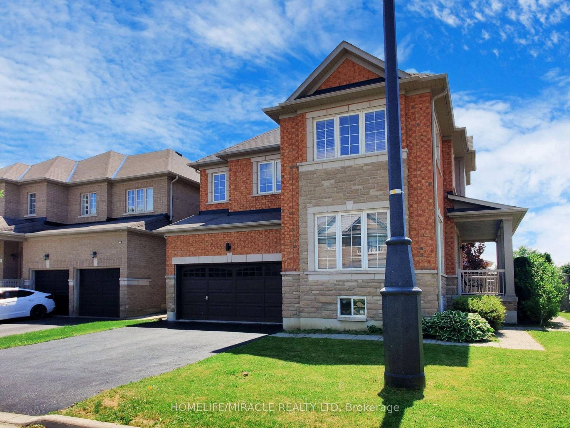 63 Sleightholme Crescent Upper, Brampton, ON L6P 3E7