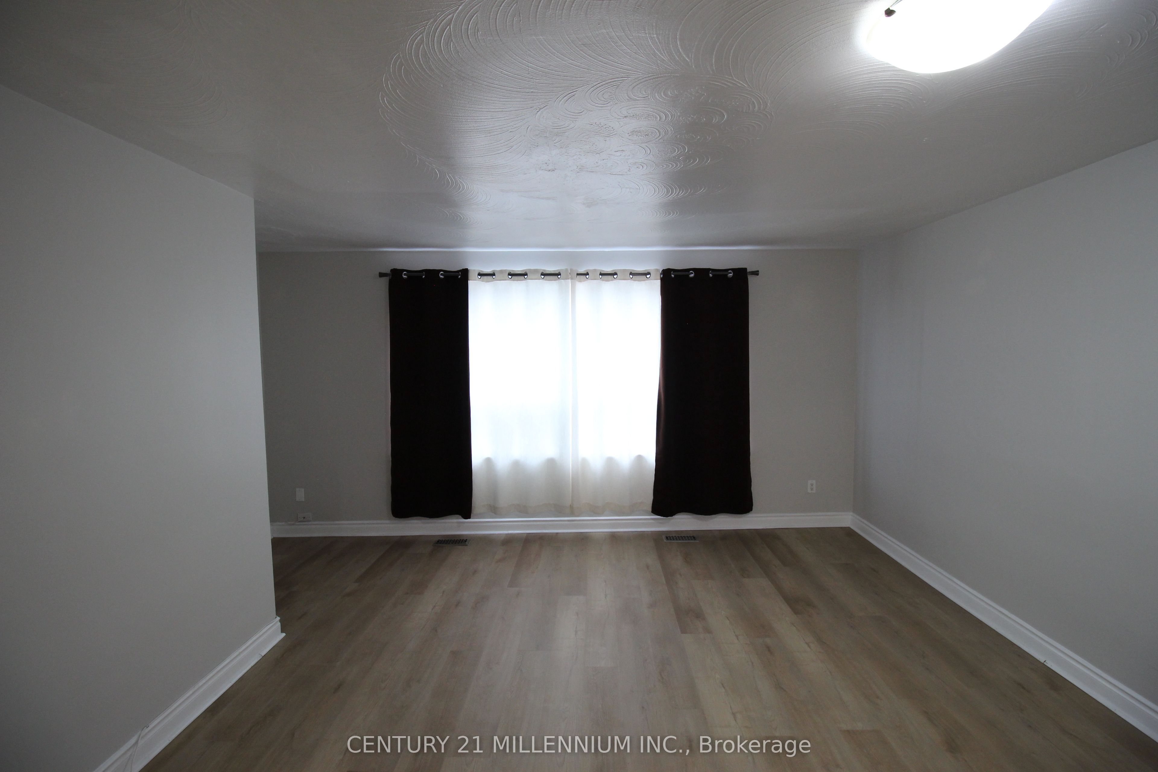 2991 Islington Avenue Upper, Toronto, ON M9L 2K9 photo 5