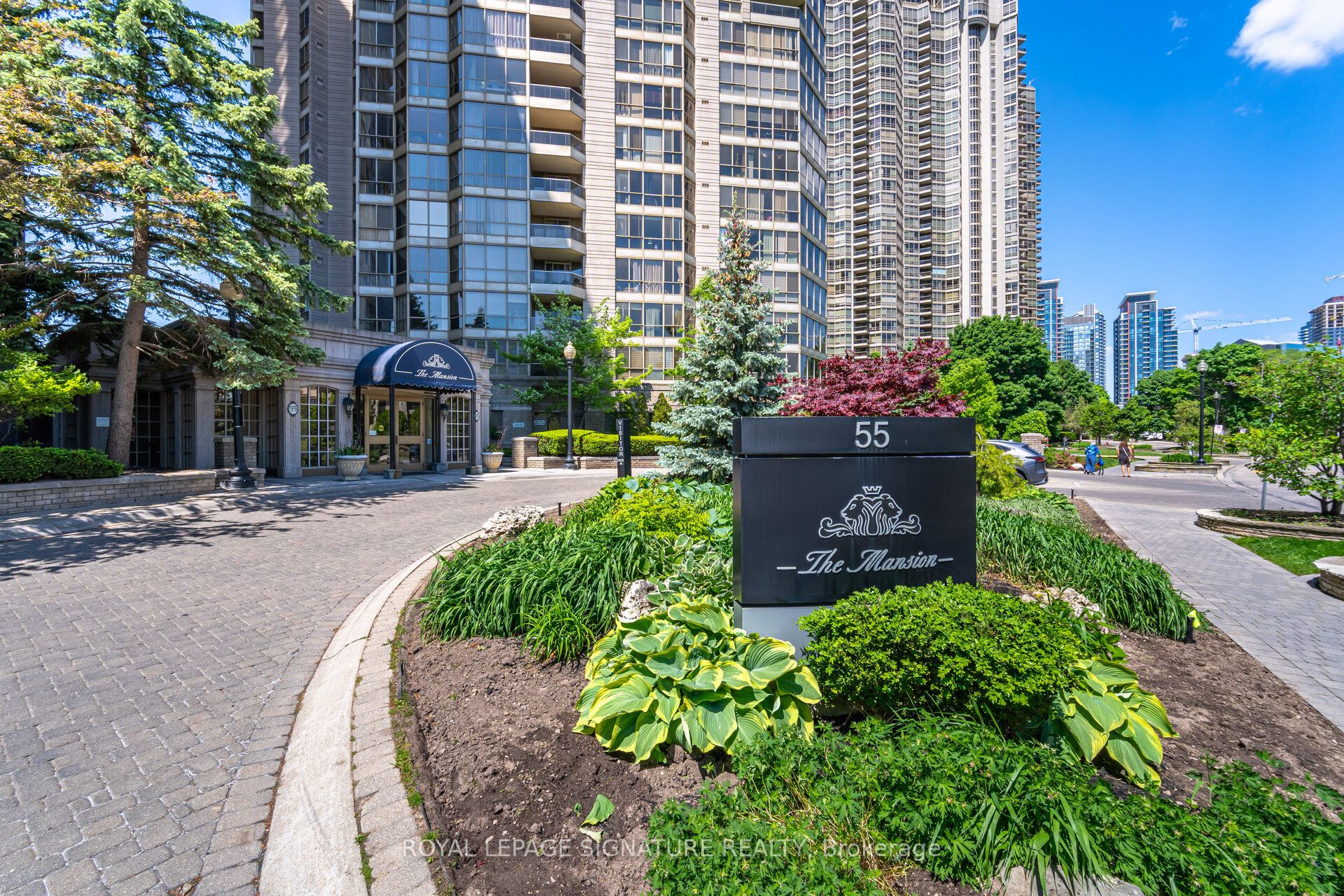 55 Kingsbridge Garden Circle 2310, Mississauga, ON L5R 1Y1 photo 2