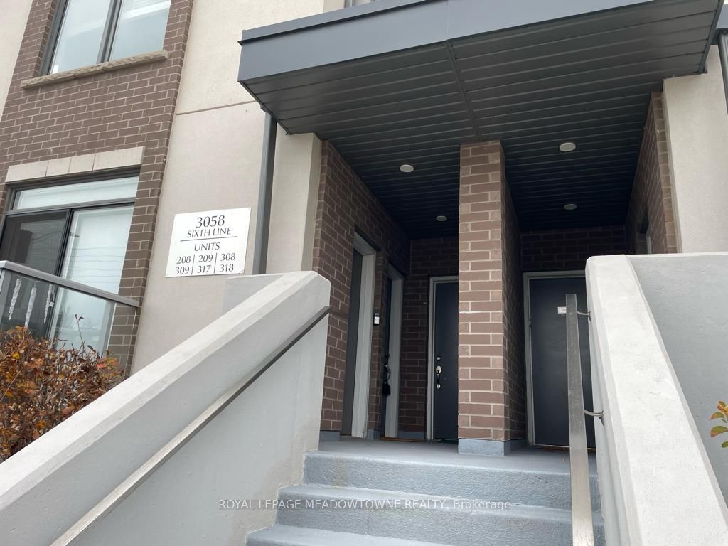 3058 Sixth Line 308, Oakville, ON L6M 1P8 photo 4