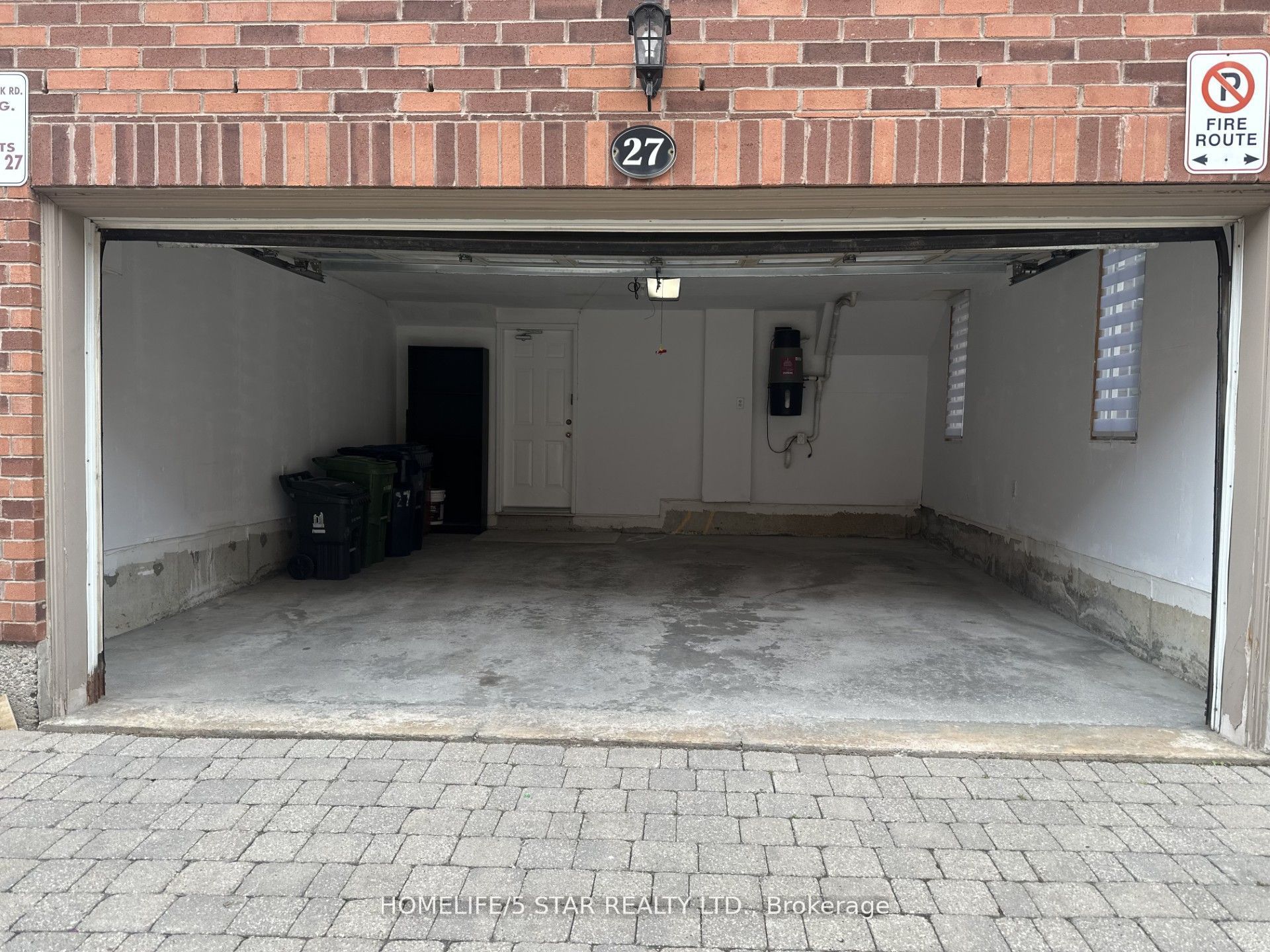 375 Cook Road 27, Toronto, ON M3J 3T6 photo 2