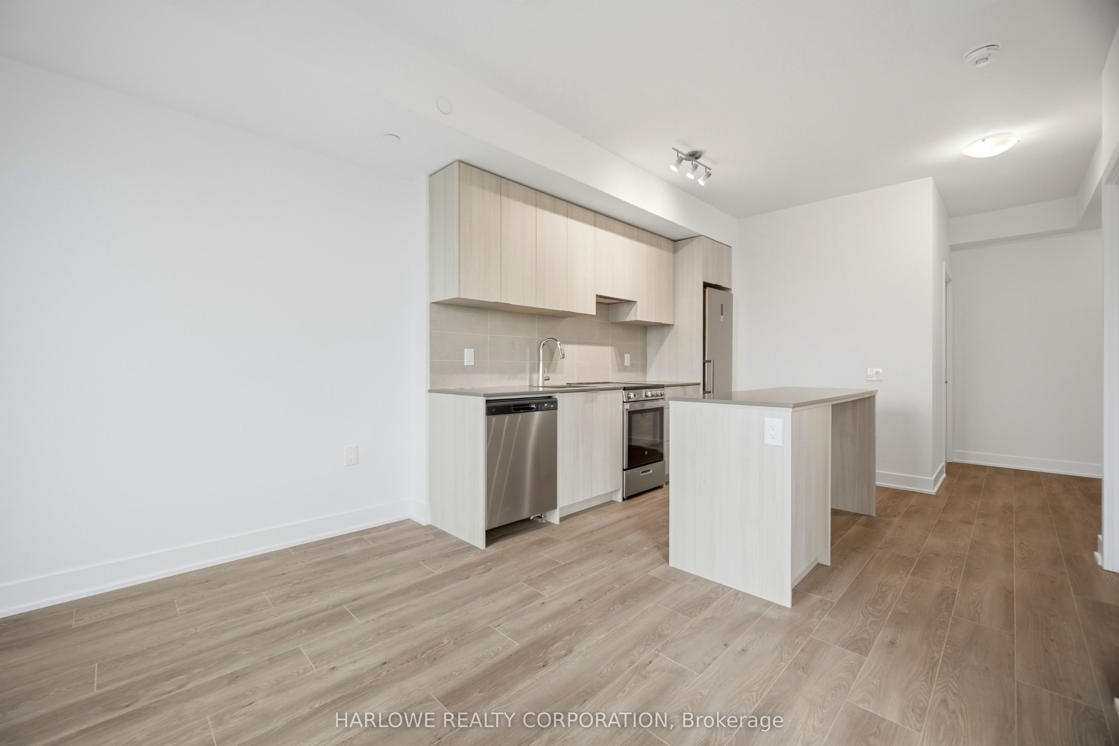 2088 James Street 1002, Burlington, ON L7R 0H2 photo 2