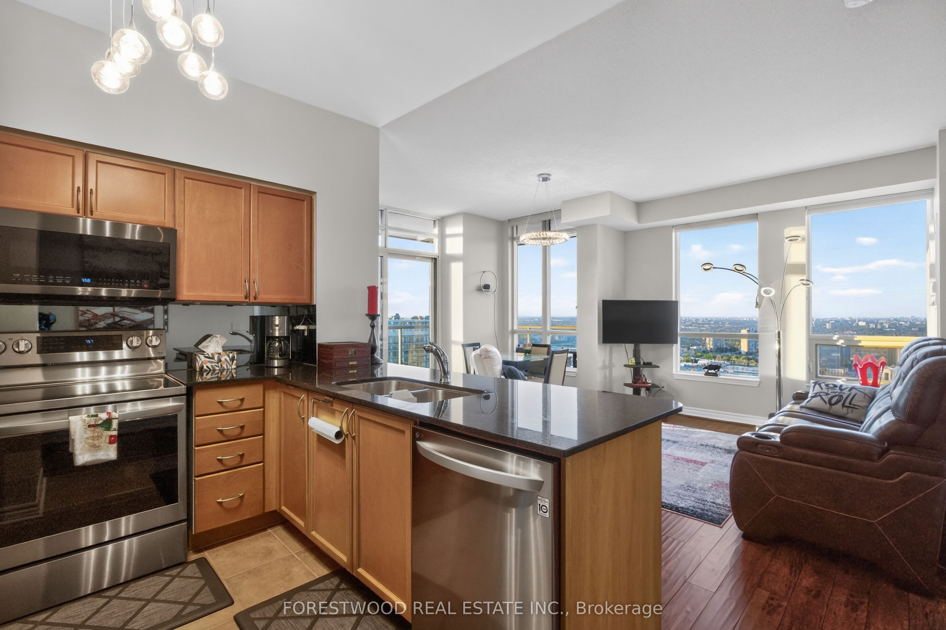 388 Prince of Wales Drive 3606, Mississauga, ON L5B 0A1 photo 5
