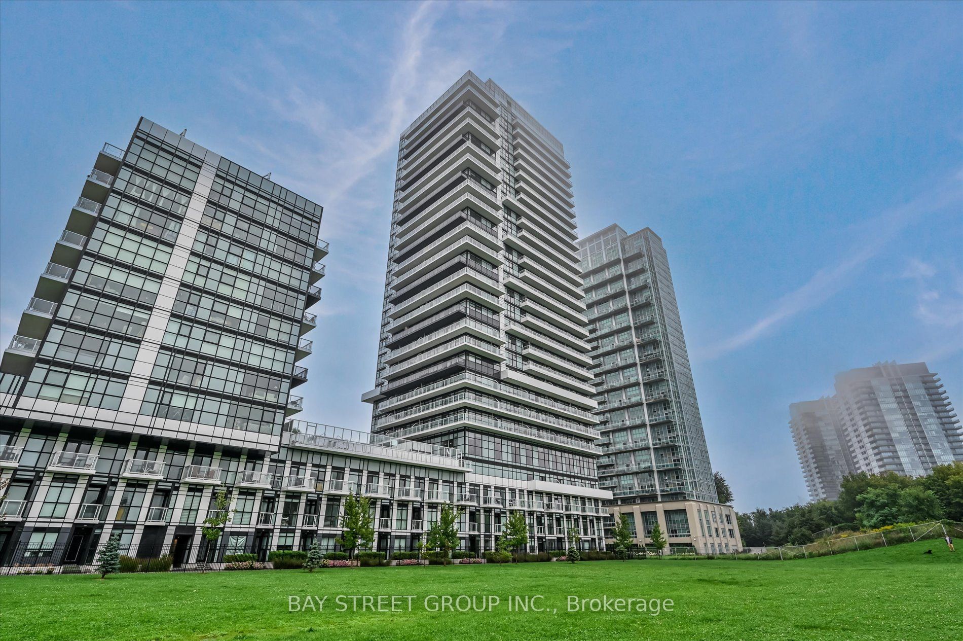251 Manitoba Street 1604, Toronto, ON M8Y 0C7 photo 3