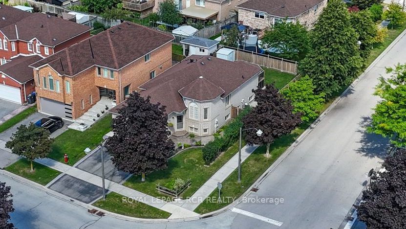 65 Royalton Drive, Caledon, ON L7E 2G5 photo 2