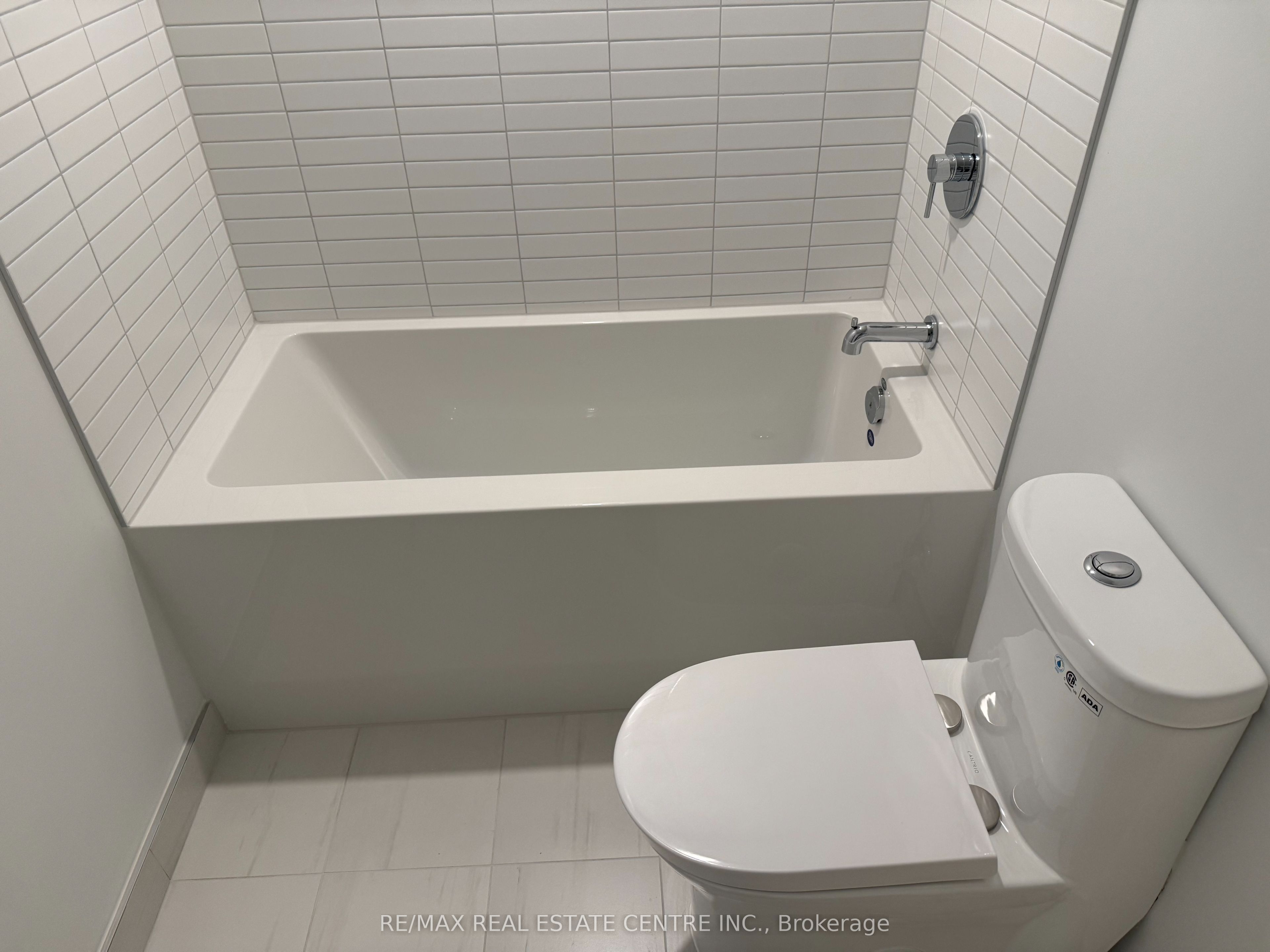3009 Novar Road E 324, Mississauga, ON L5B 0K2 photo 4