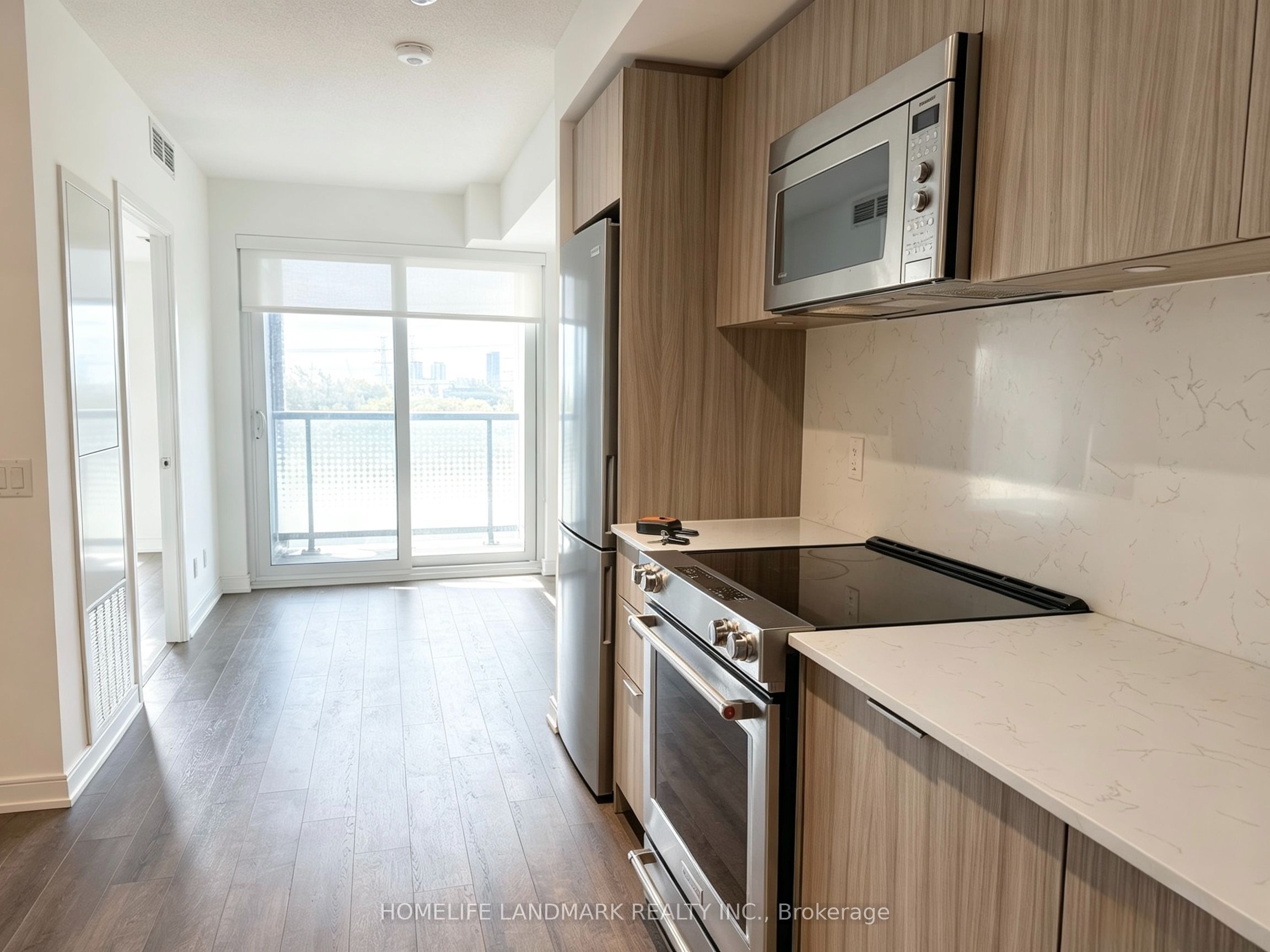 30 Samuel Wood Way 312, Toronto, ON M9B 1B1 photo 5