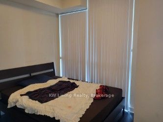 3975 Grand Park Drive 311, Mississauga, ON L5B 0K4 photo 5