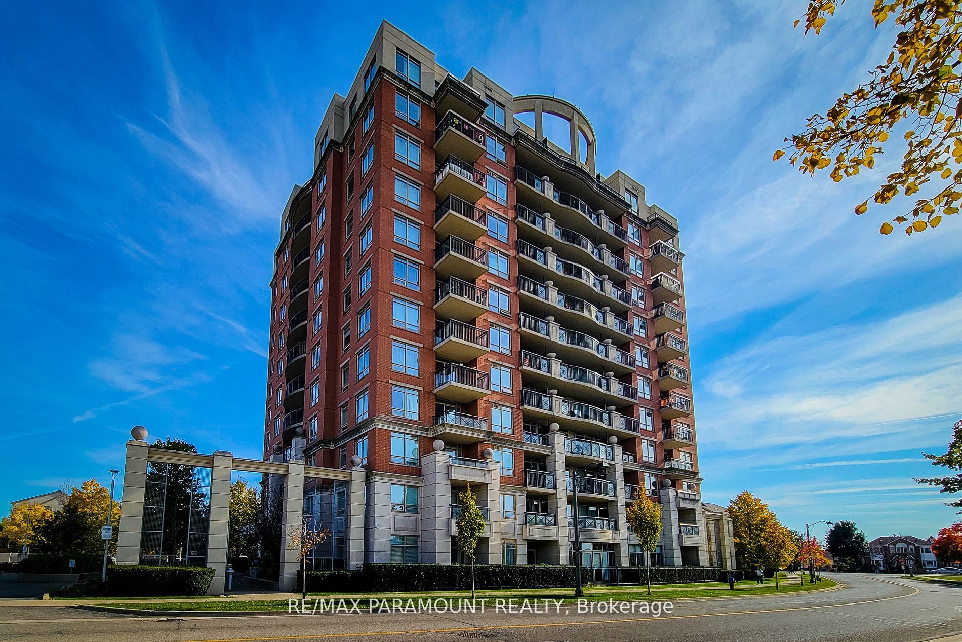 2325 Central Park Drive 1102, Oakville, ON L6H 0E2