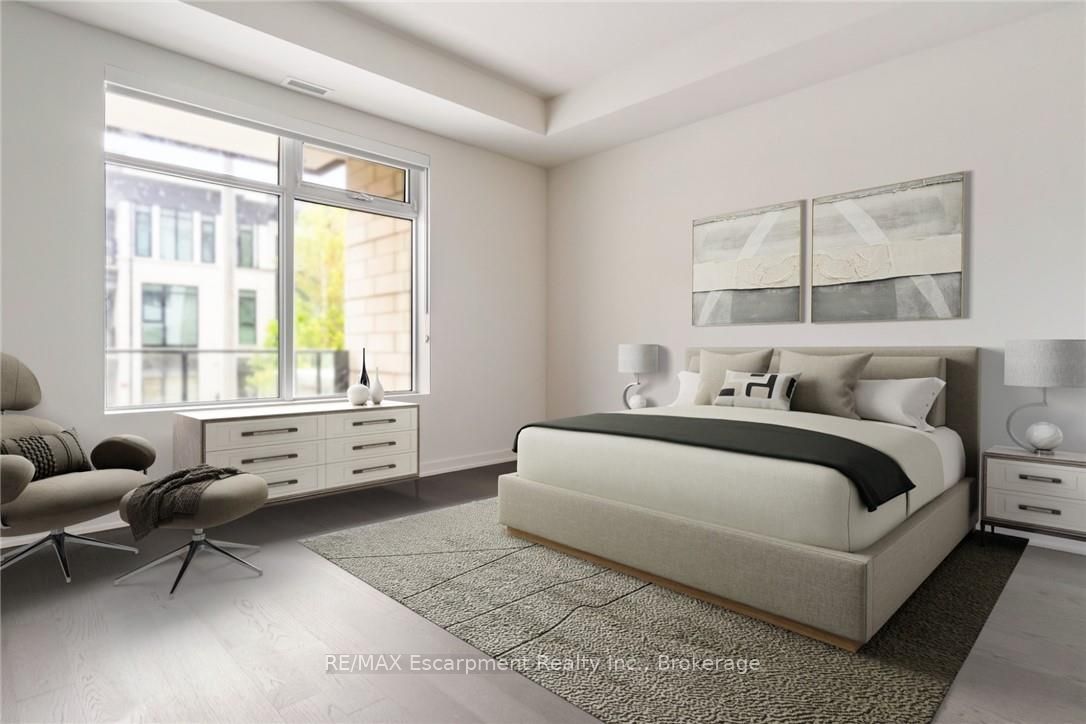 123 Maurice Drive 201, Oakville, ON L6K 2W6 photo 5