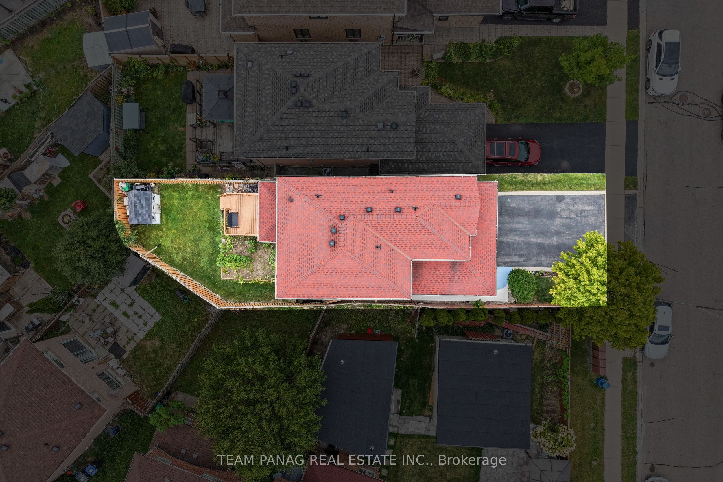 26 Narrow Valley Crescent, Brampton, ON L6R 2M6 photo 5