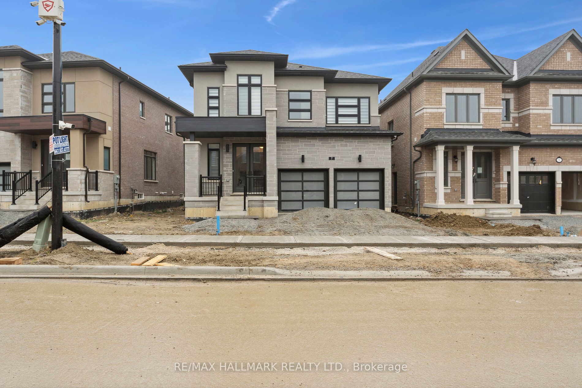 7 Kessler Drive, Caledon, ON L6R 0B8 photo 2