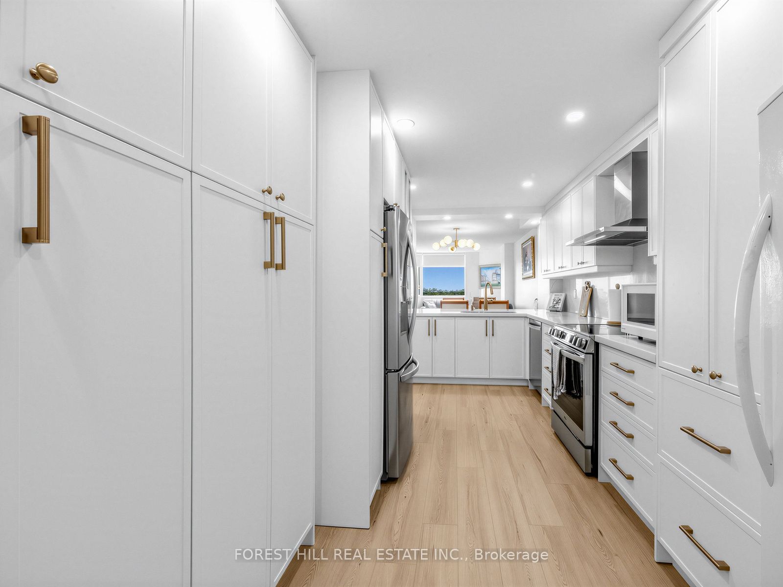 236 Albion Road 1812, Toronto, ON M9W 6A6 photo 3