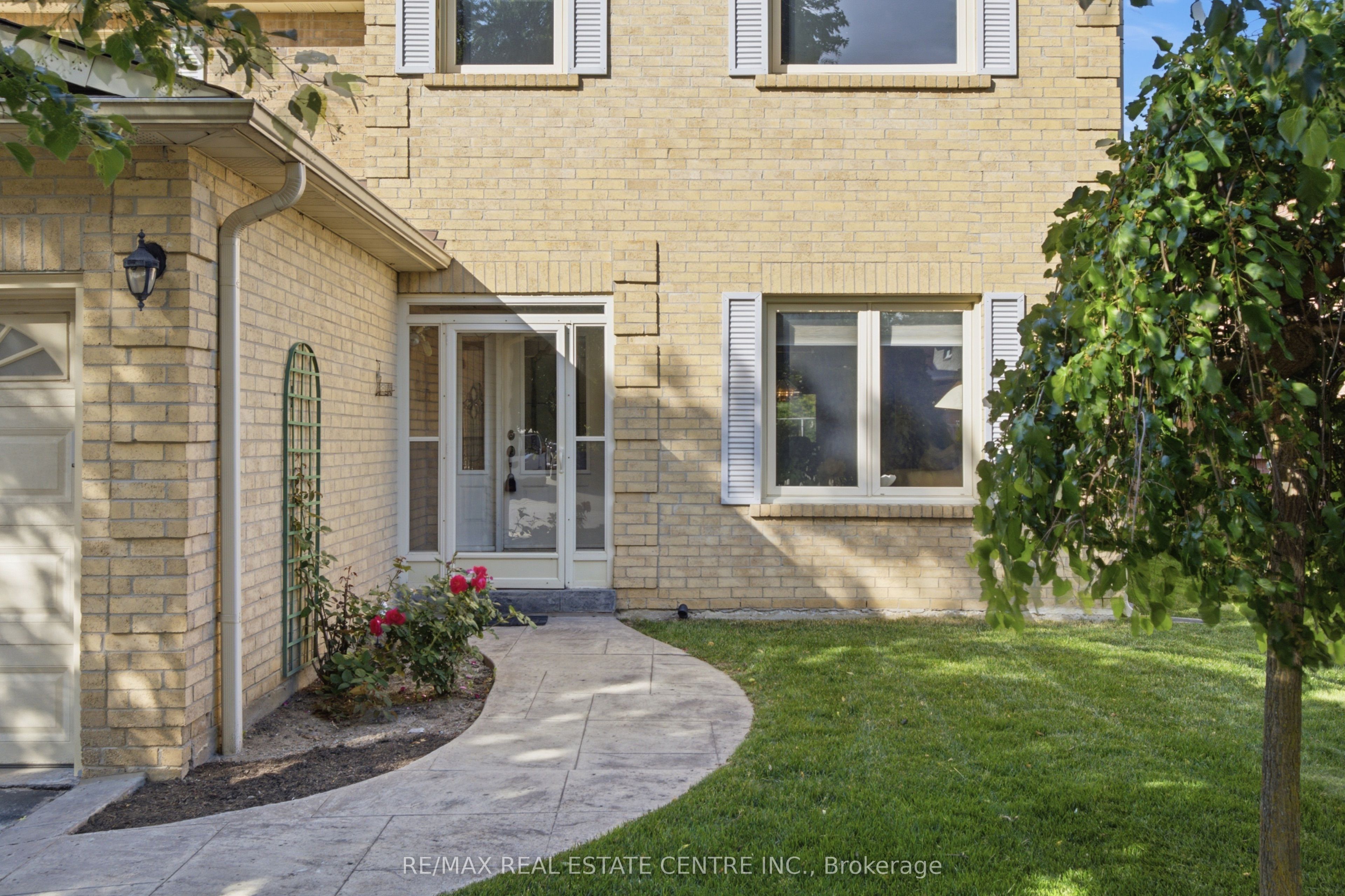 23 Deer Valley Drive, Caledon, ON L7E 2E3 photo 4