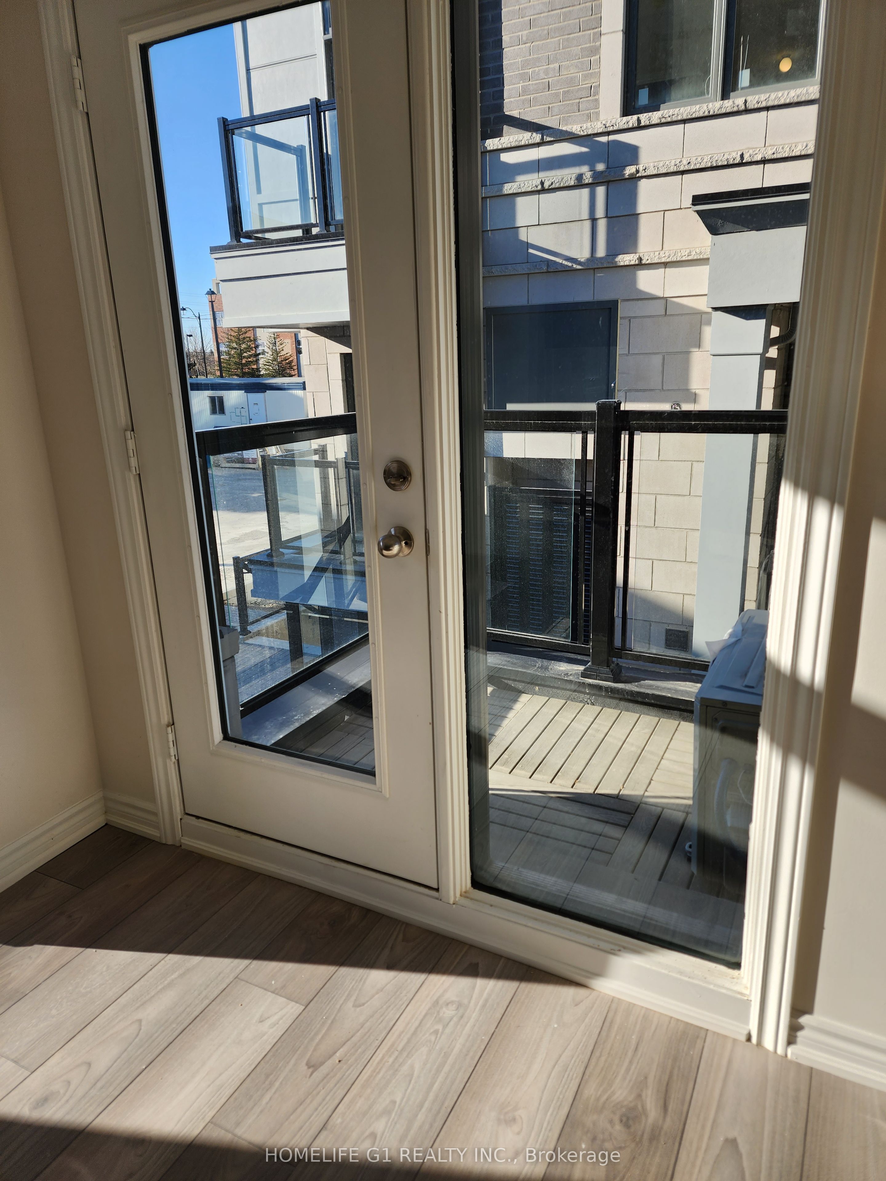 60 Halliford Place, Brampton, ON L6P 4R1 photo 2