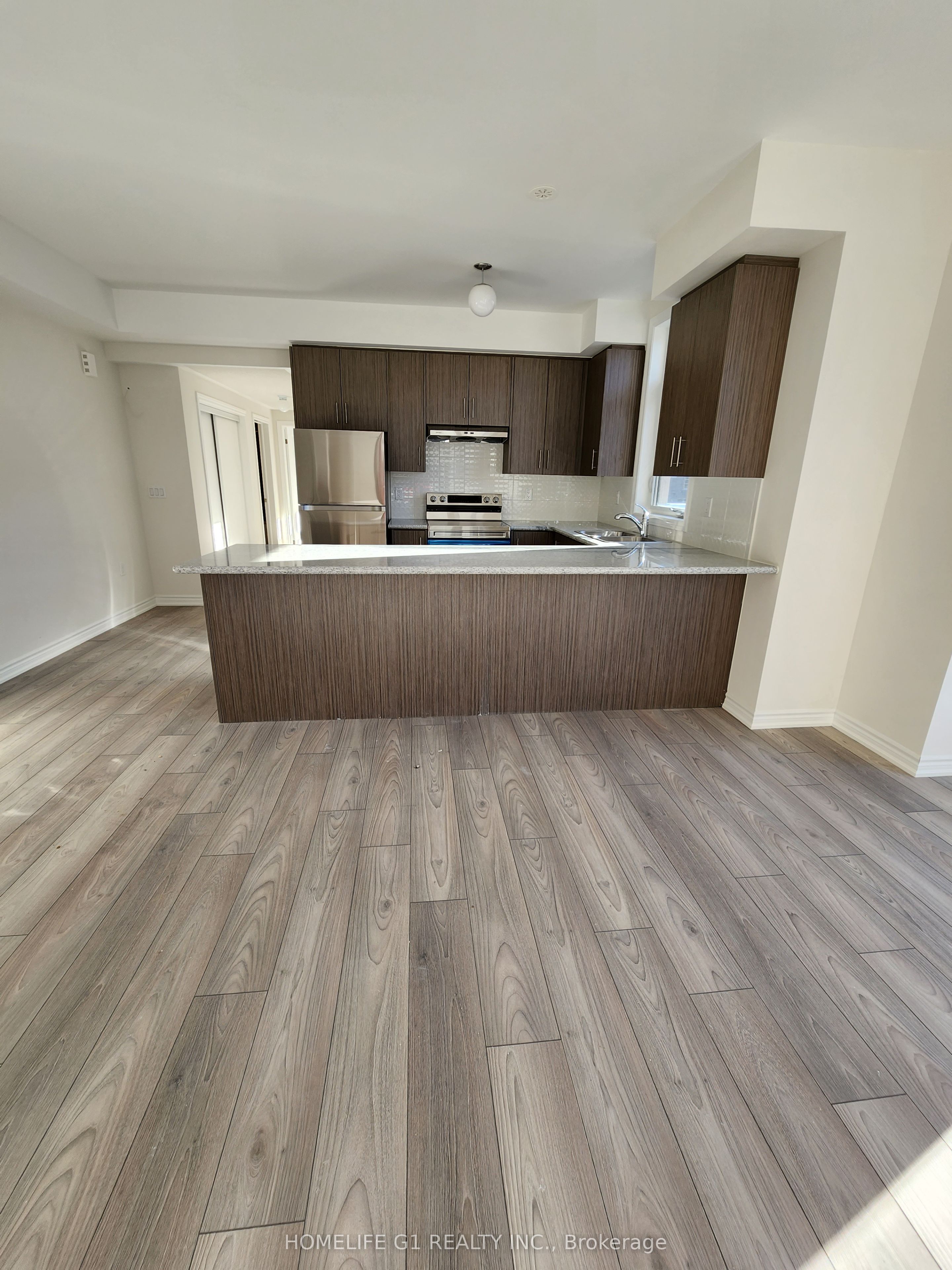 60 Halliford Place, Brampton, ON L6P 4R1 photo 3