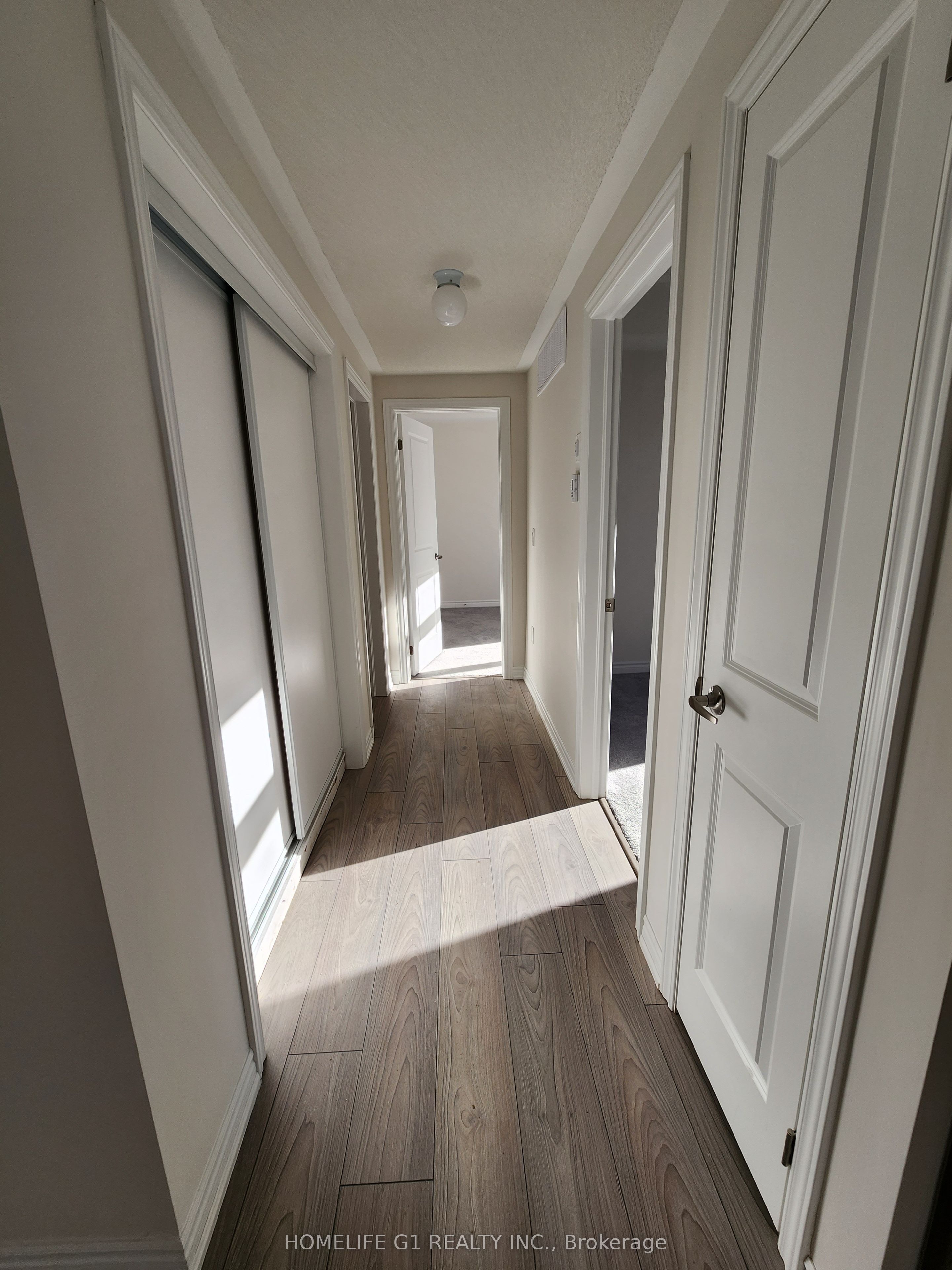 60 Halliford Place, Brampton, ON L6P 4R1 photo 5