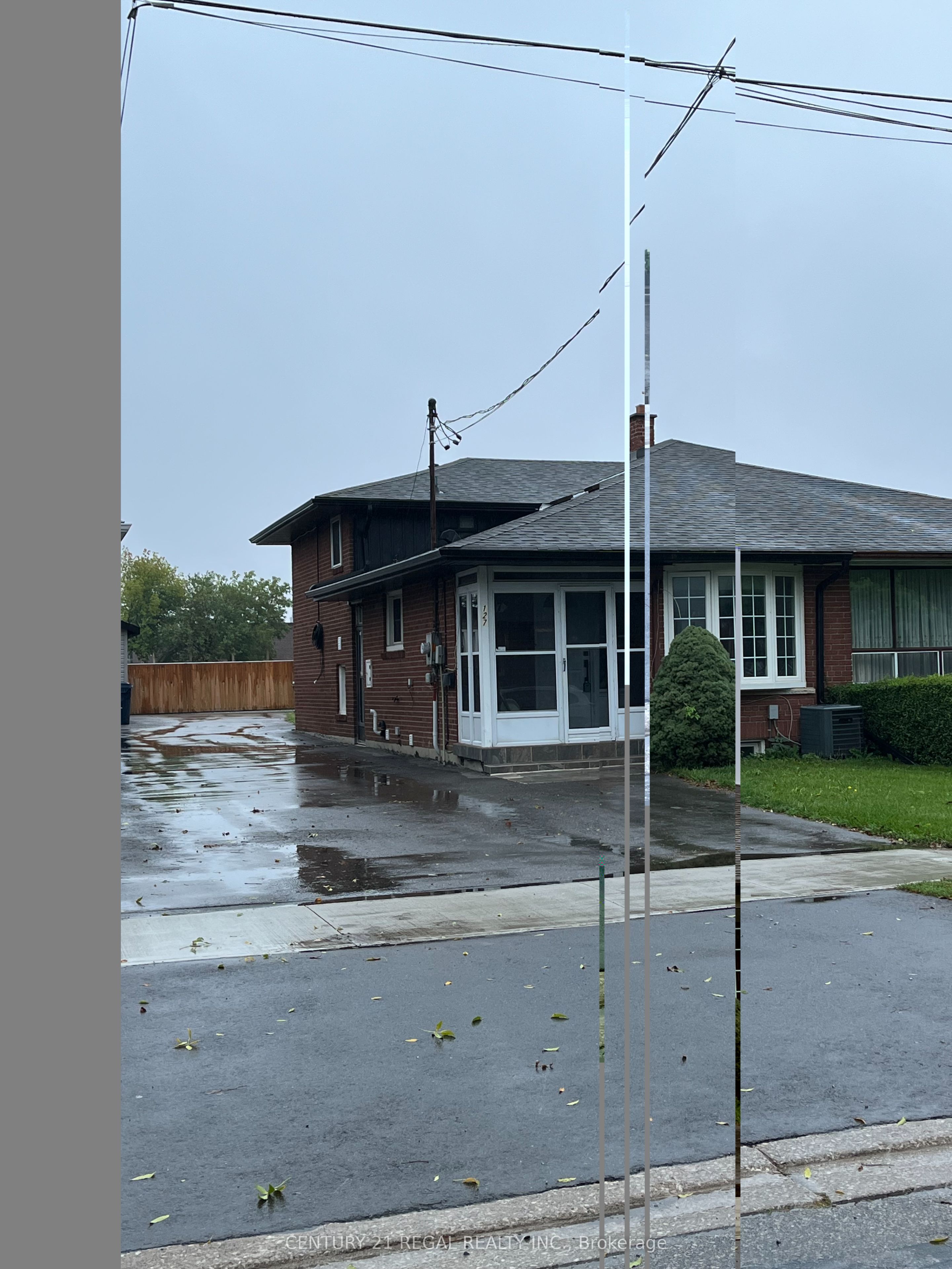 127 Bellman Avenue, Toronto, ON M8W 4A6