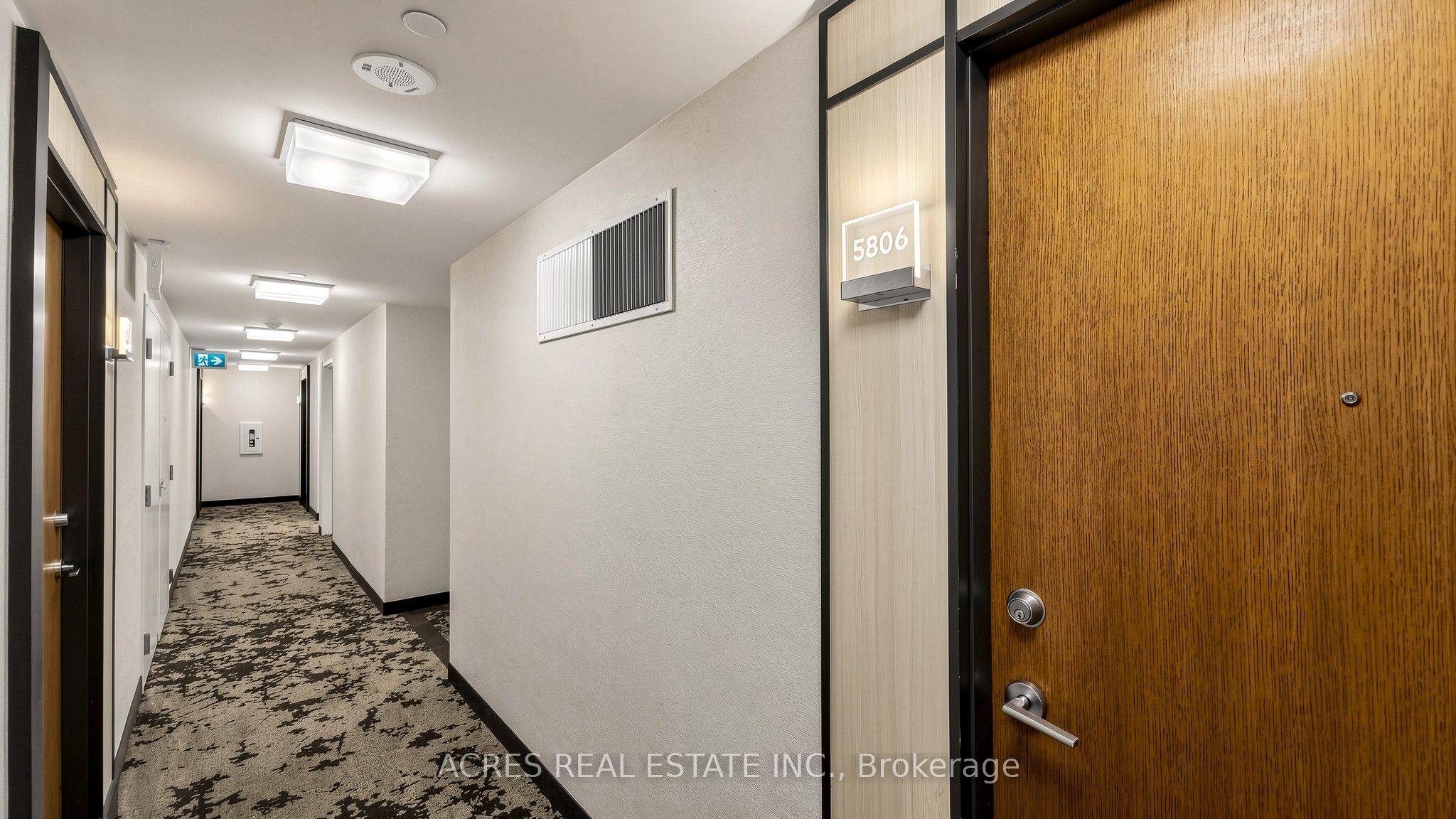 30 SHORE BREEZE Drive 5806, Toronto, ON M8V 0J1 photo 4