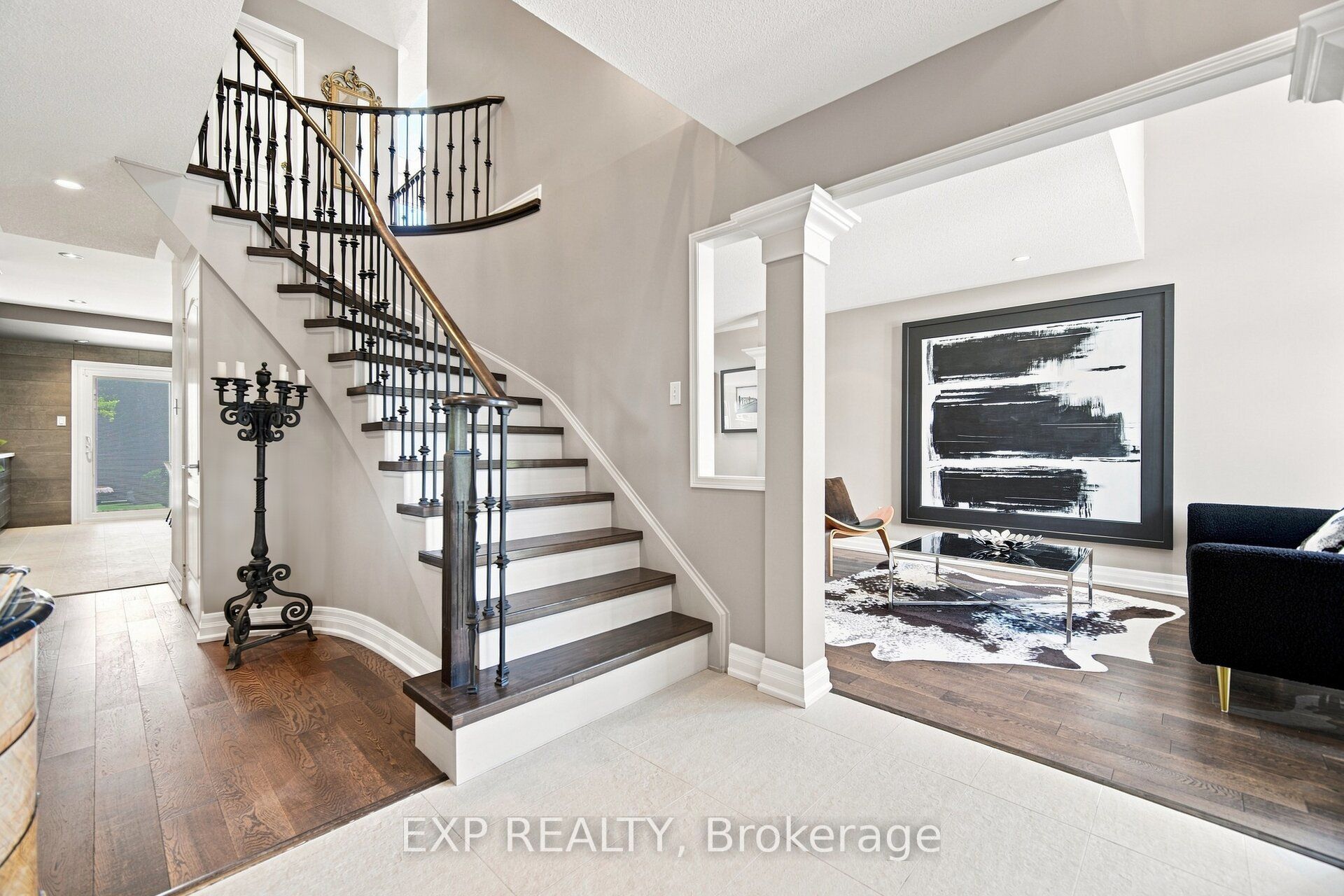 5911 Greensboro Drive, Mississauga, ON L5M 5S4 photo 5