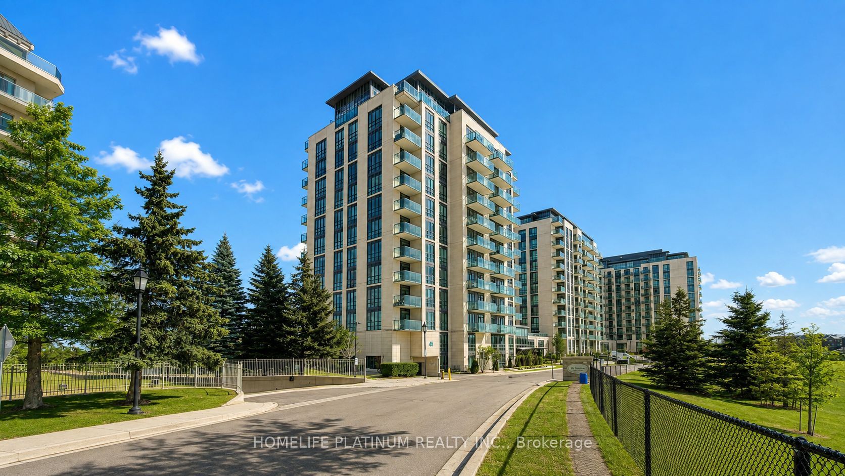 45 Yorkland Boulevard 1106, Brampton, ON L6P 4B4 photo 2