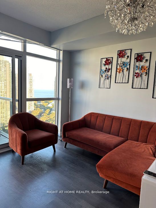 251 Manitoba Street 2803, Toronto, ON M8Y 4G9 photo 4