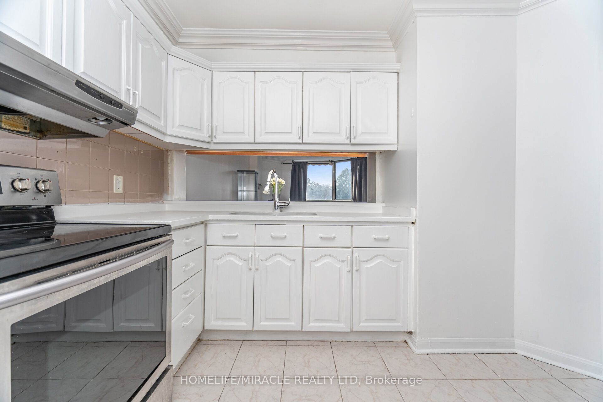 236 Albion Road 208, Toronto, ON M9W 6A6 photo 5