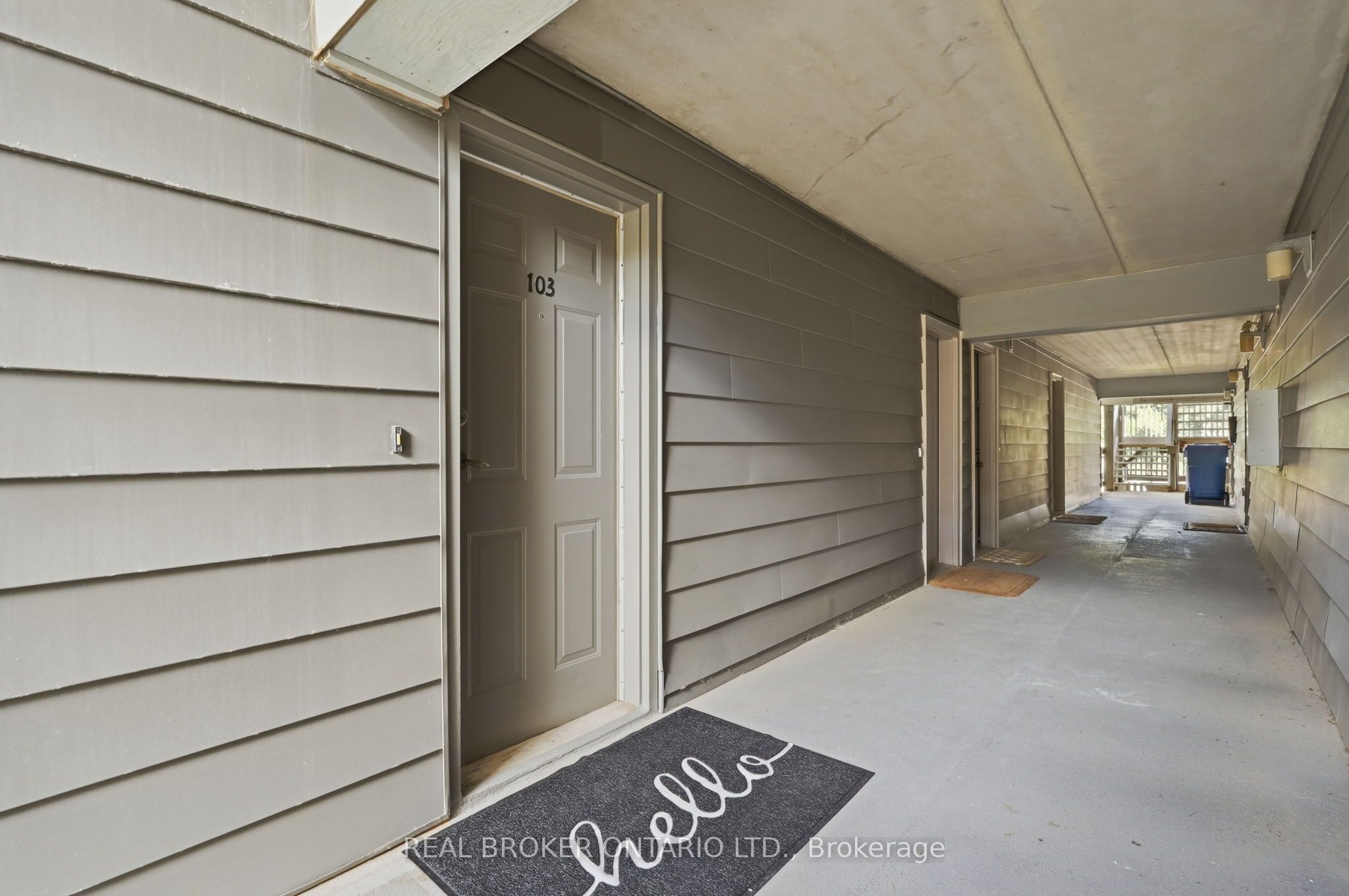 2020 Cleaver Avenue 103, Burlington, ON L7M 4C2 photo 5