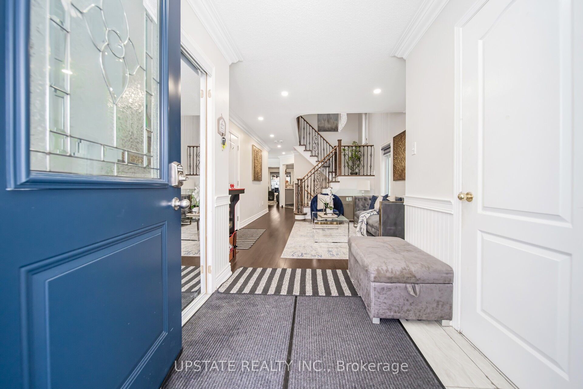 12 Bramfield Street, Brampton, ON L7A 2W3