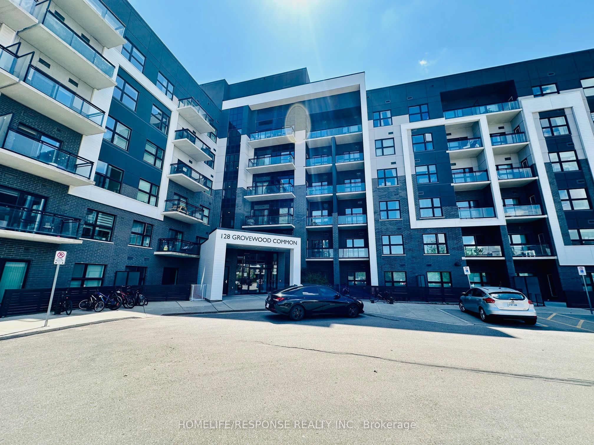 128 GROVEWOOD COMMON 508, Oakville, ON L6H 0X3 photo 2