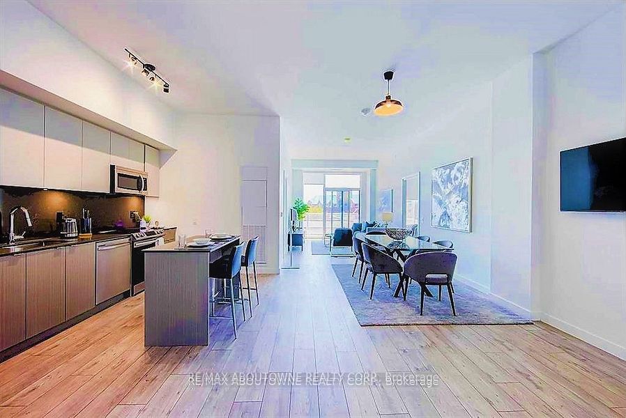 133 Bronte Road B0614, Oakville, ON L6L 3C1 photo 3