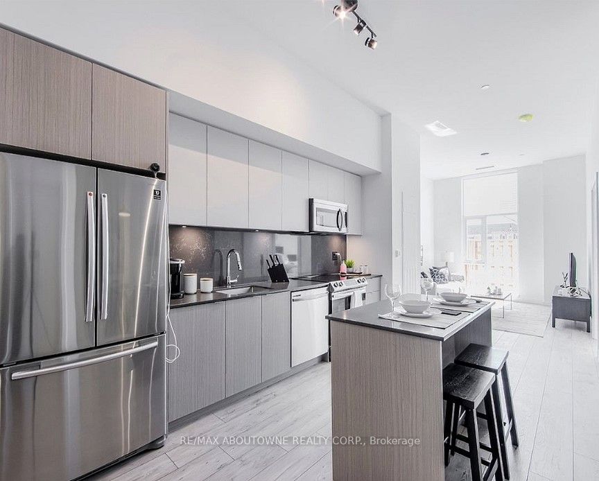 133 Bronte Road B0614, Oakville, ON L6L 3C1 photo 5