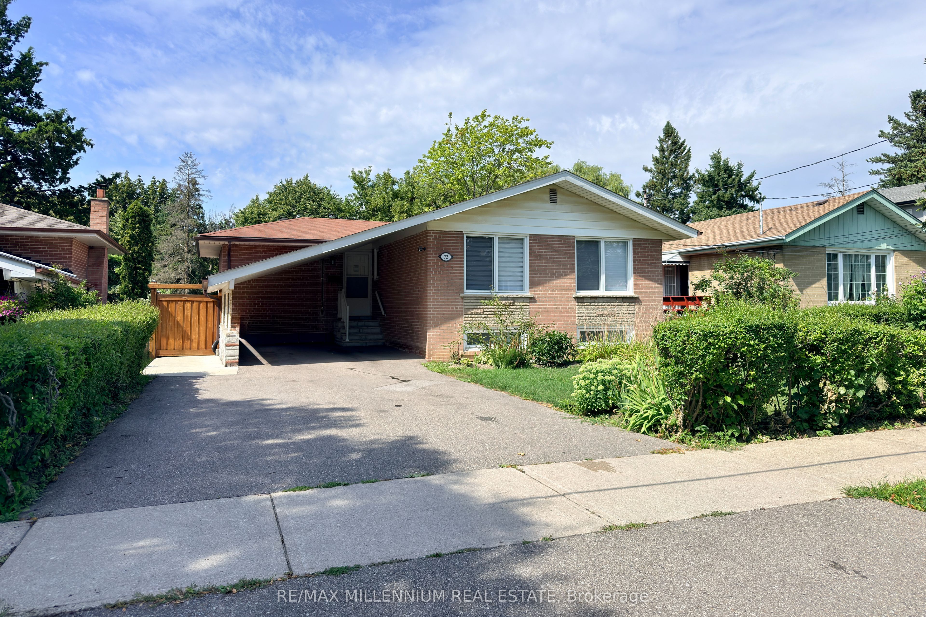 72 Hadrian Avenue, Toronto, ON M9W 1V4 photo 2