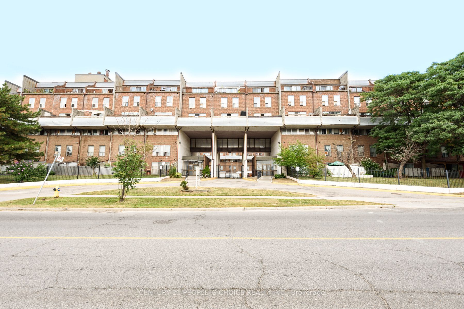 10 Eddystone Avenue 116, Toronto, ON M3N 2T2 photo 3