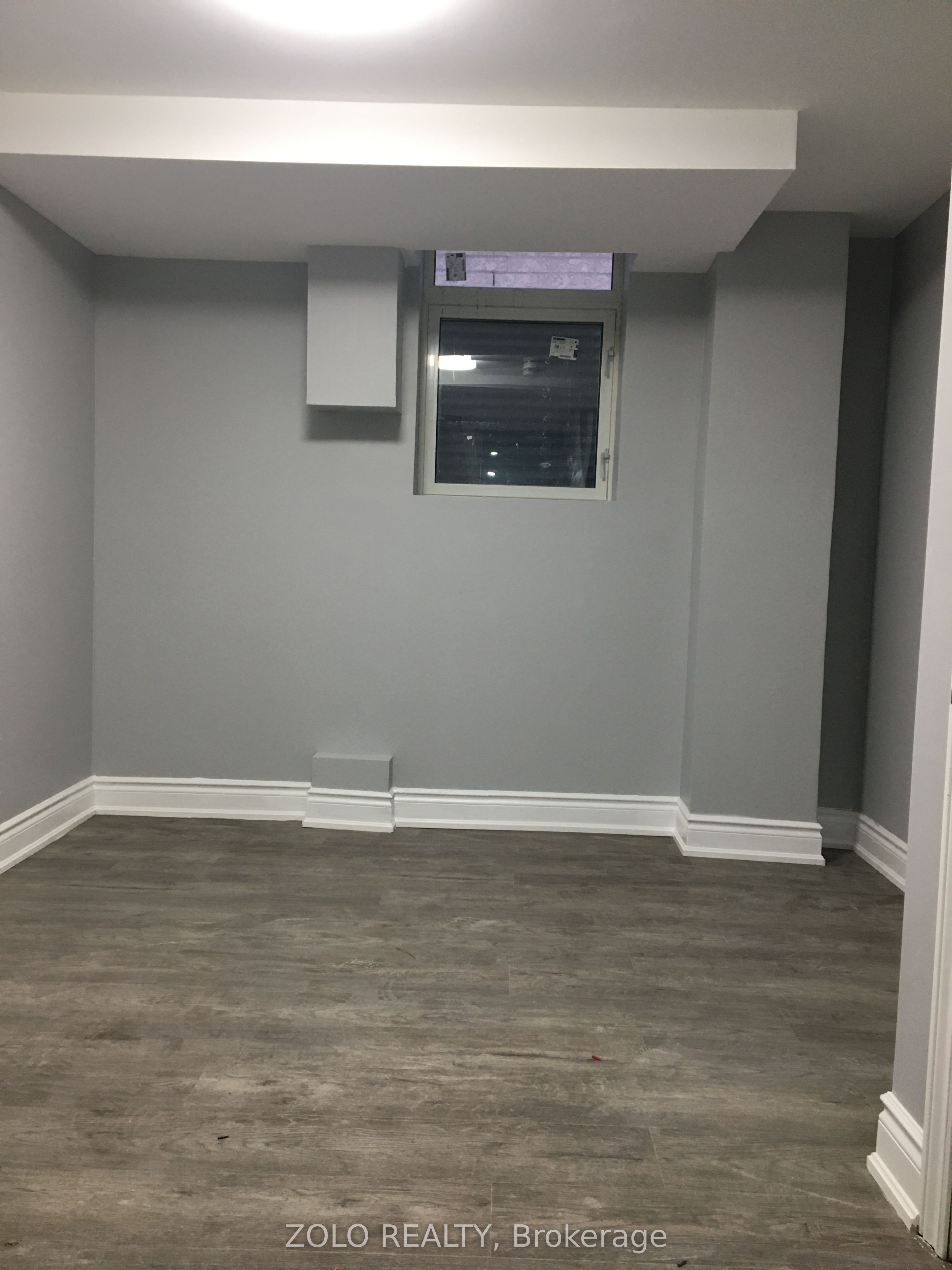 5826 Summerside Drive Basement, Mississauga, ON L5M 6T8 photo 5