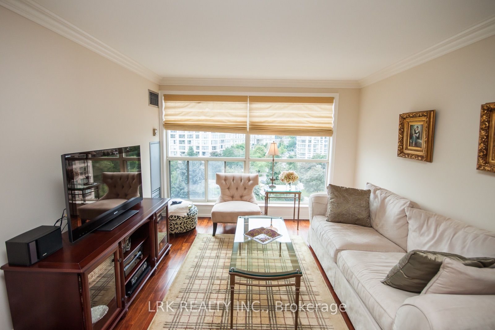 2261 Lakeshore Boulevard W 818, Toronto, ON M8V 3X1 photo 3