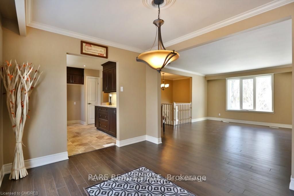 973 FALCON Boulevard N, Burlington, ON L7T 3B8 photo 4