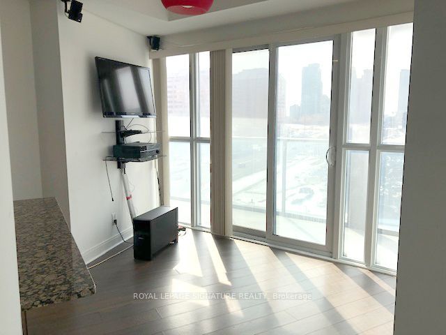 60 Absolute Avenue 604, Mississauga, ON L4Z 0A9 photo 4