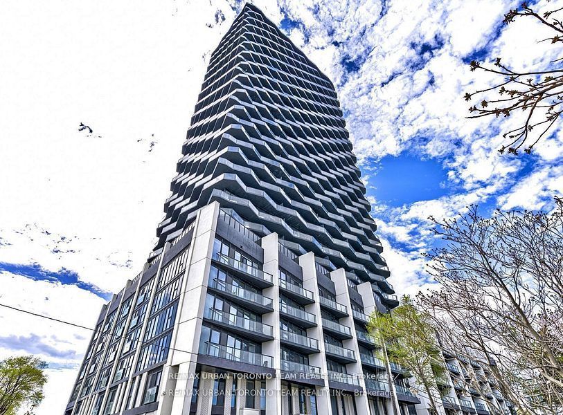 36 Zorra Street 3204, Toronto, ON M8Z 1R7